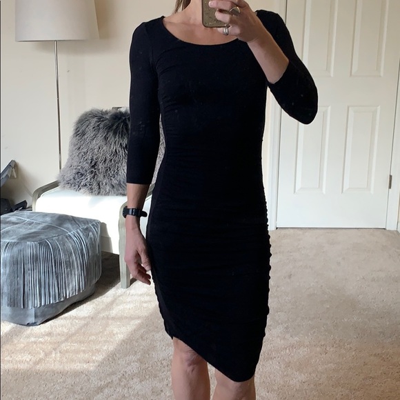 h&m basic black dress